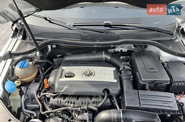 Купе Volkswagen CC / Passat CC 2008 в 