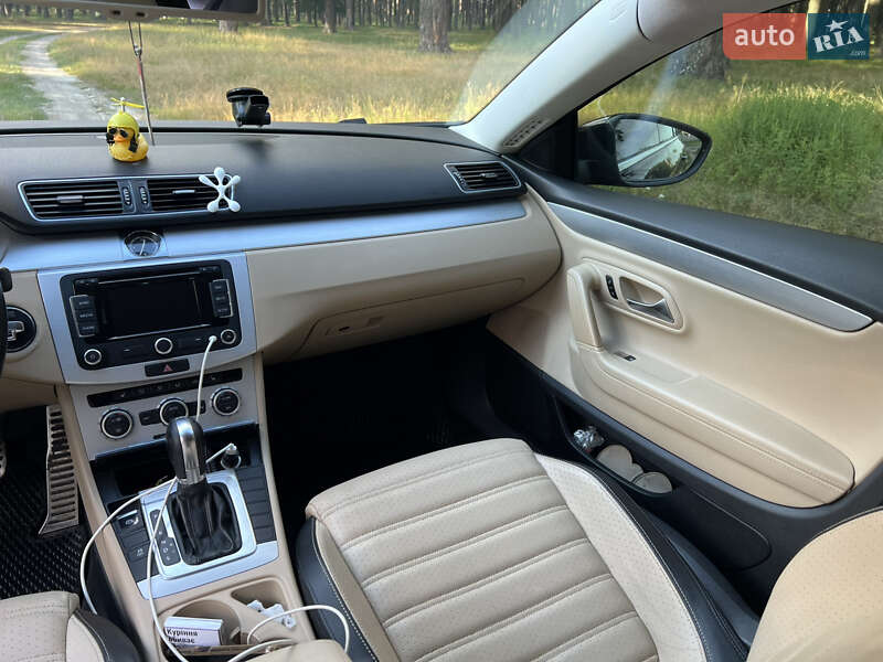 Купе Volkswagen CC / Passat CC 2014 в Чернигове