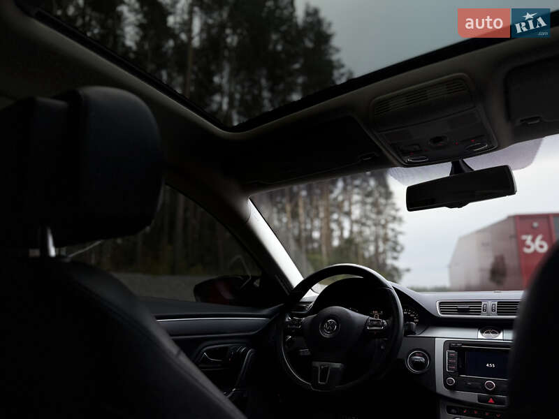 Купе Volkswagen CC / Passat CC 2013 в Львове