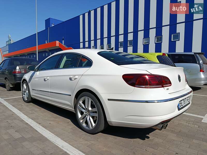 Купе Volkswagen CC / Passat CC 2014 в Николаеве