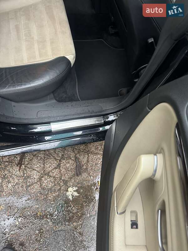 Купе Volkswagen CC / Passat CC 2011 в Киеве