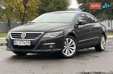 Купе Volkswagen CC / Passat CC 2011 в Киеве