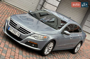 Купе Volkswagen CC / Passat CC 2010 в Івано-Франківську