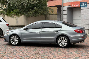 Купе Volkswagen CC / Passat CC 2010 в 