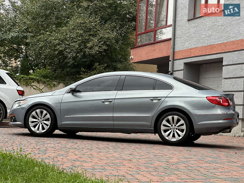 Купе Volkswagen CC / Passat CC 2010 в Івано-Франківську