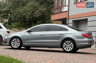 Купе Volkswagen CC / Passat CC 2010 в 