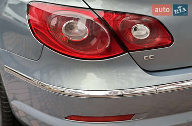 Купе Volkswagen CC / Passat CC 2010 в 