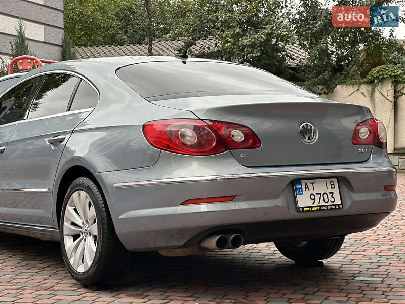 Купе Volkswagen CC / Passat CC 2010 в Івано-Франківську