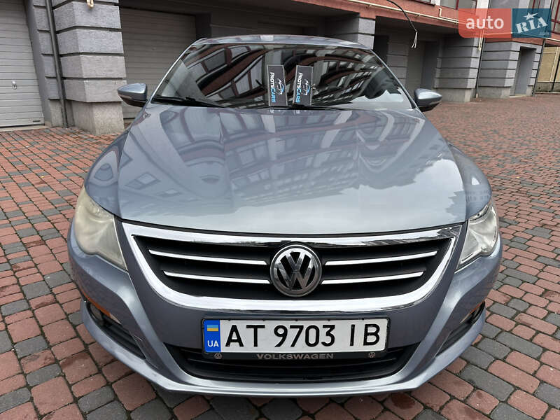 Купе Volkswagen CC / Passat CC 2010 в Івано-Франківську