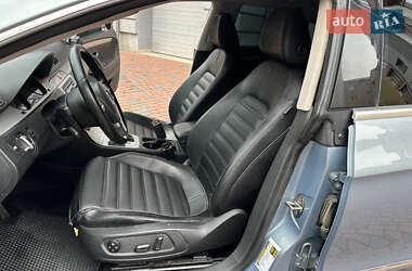 Купе Volkswagen CC / Passat CC 2010 в 