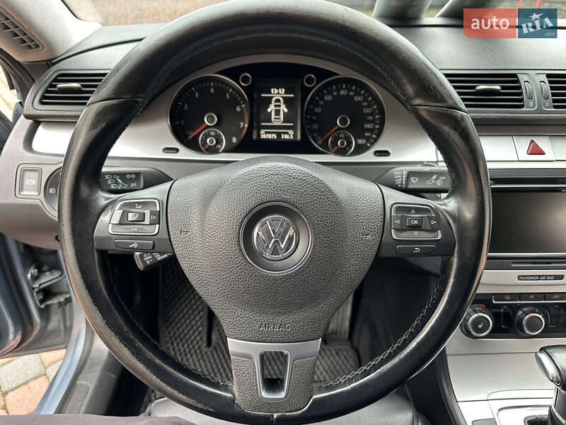 Купе Volkswagen CC / Passat CC 2010 в Івано-Франківську