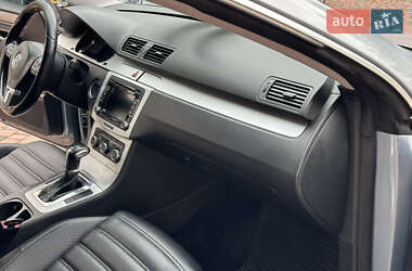 Купе Volkswagen CC / Passat CC 2010 в 