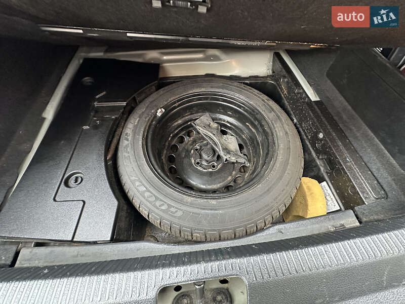 Купе Volkswagen CC / Passat CC 2010 в Івано-Франківську