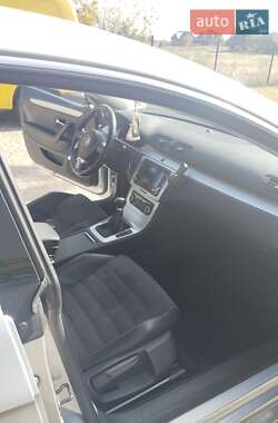 Купе Volkswagen CC / Passat CC 2010 в 