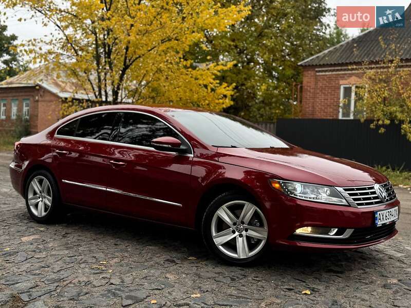 Купе Volkswagen CC / Passat CC 2014 в 