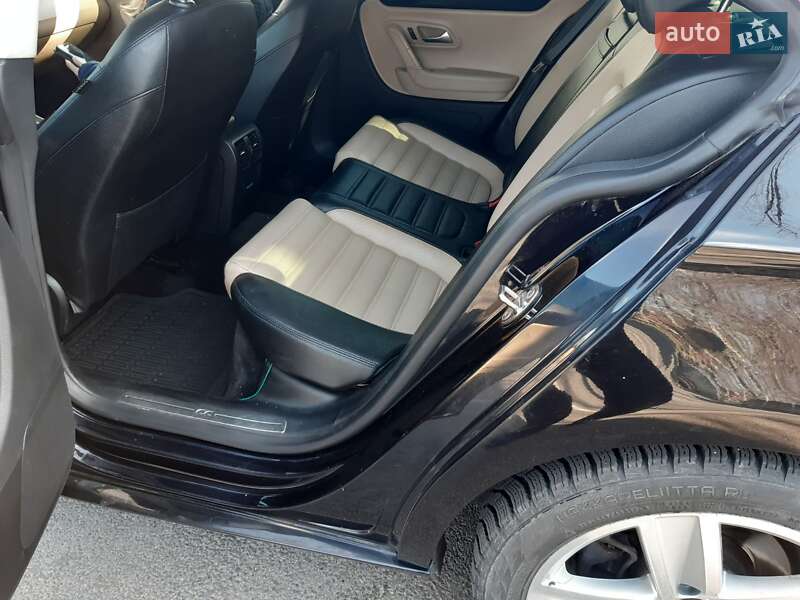 Купе Volkswagen CC / Passat CC 2012 в Херсоне