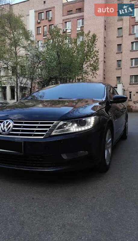 Купе Volkswagen CC / Passat CC 2013 в Львове