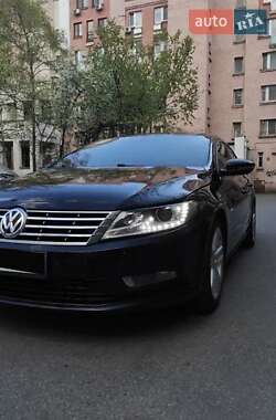 Купе Volkswagen CC / Passat CC 2013 в 
