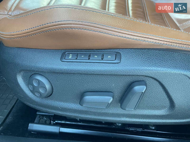 Купе Volkswagen CC / Passat CC 2009 в Львове фото 15 Купе Volkswagen CC / Passat CC 2009 в Львове