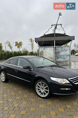 Купе Volkswagen CC / Passat CC 2009 в 