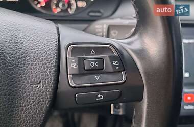 Купе Volkswagen CC / Passat CC 2012 в 