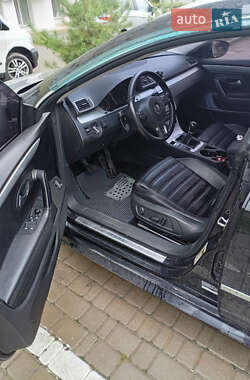 Купе Volkswagen CC / Passat CC 2013 в 