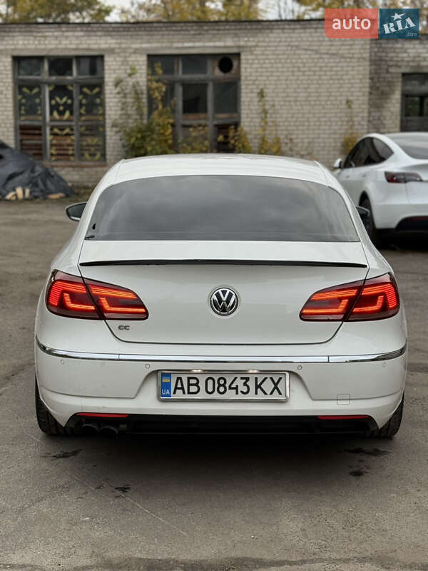 Купе Volkswagen CC / Passat CC 2013 в Радомышле