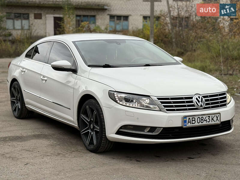 Купе Volkswagen CC / Passat CC 2013 в Радомышле