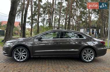 Купе Volkswagen CC / Passat CC 2012 в 