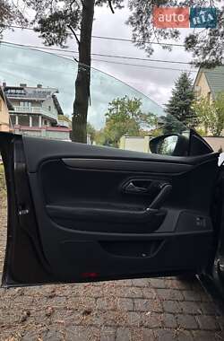 Купе Volkswagen CC / Passat CC 2012 в 