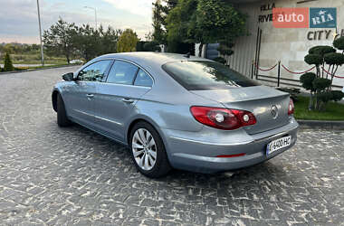 Купе Volkswagen CC / Passat CC 2010 в 