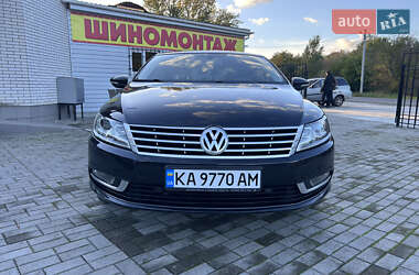 Купе Volkswagen CC / Passat CC 2012 в 