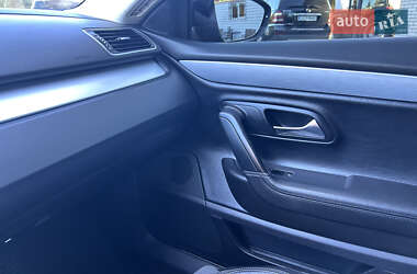 Купе Volkswagen CC / Passat CC 2012 в 