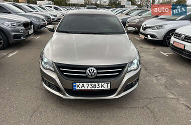 Купе Volkswagen CC / Passat CC 2010 в Києві
