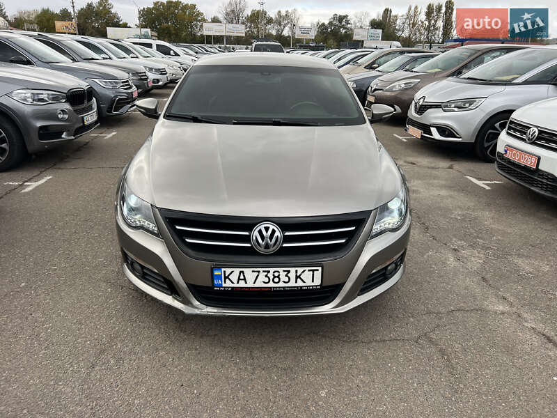 Купе Volkswagen CC / Passat CC 2010 в 