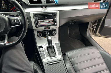 Купе Volkswagen CC / Passat CC 2010 в 