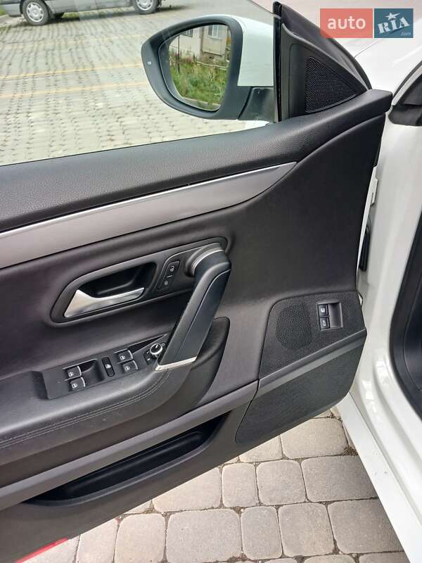 Купе Volkswagen CC / Passat CC 2014 в Теребовлі