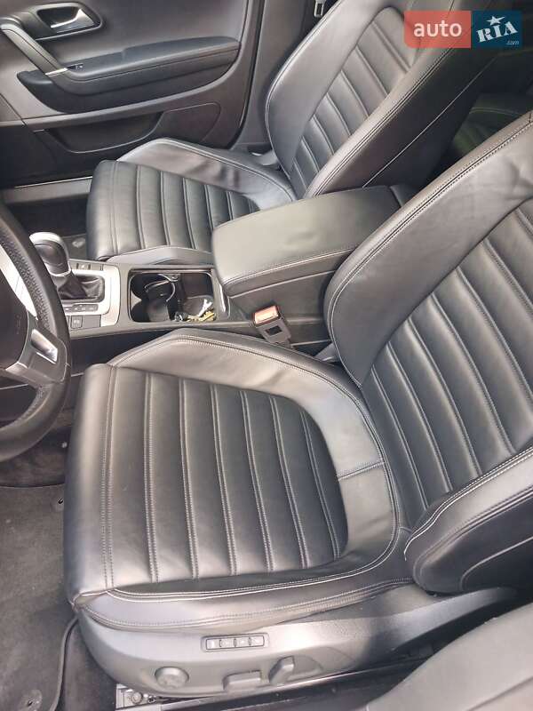 Купе Volkswagen CC / Passat CC 2014 в Теребовлі