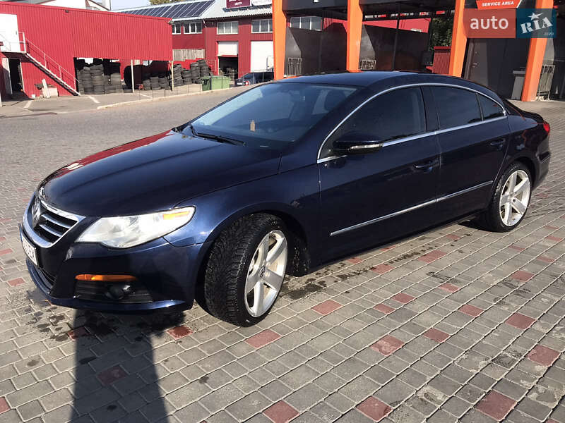 Купе Volkswagen CC / Passat CC 2011 в Хмельницькому