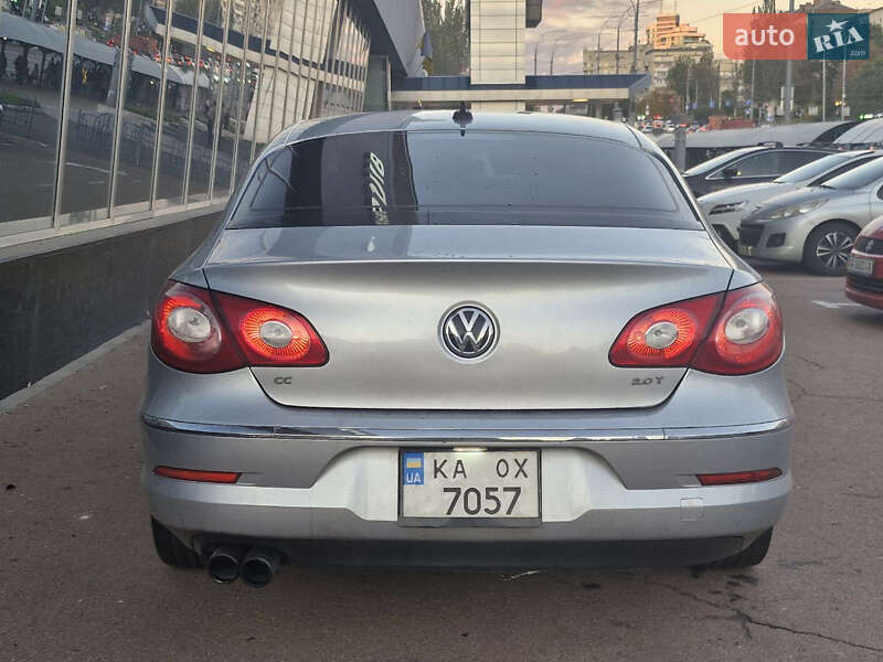 Купе Volkswagen CC / Passat CC 2011 в Киеве