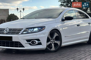 Купе Volkswagen CC / Passat CC 2012 в 