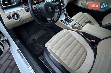 Купе Volkswagen CC / Passat CC 2012 в 