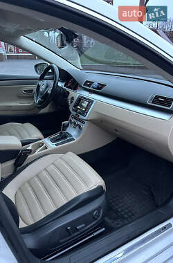 Купе Volkswagen CC / Passat CC 2012 в 