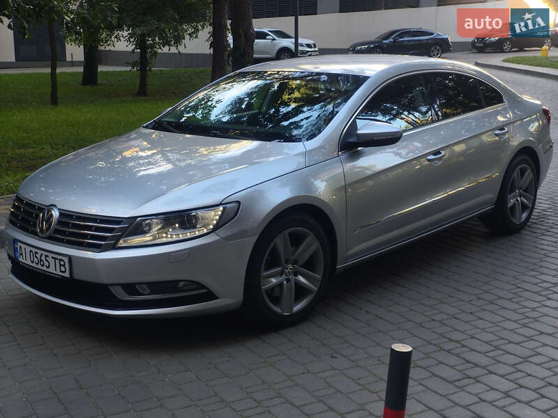 Купе Volkswagen CC / Passat CC 2014 в 