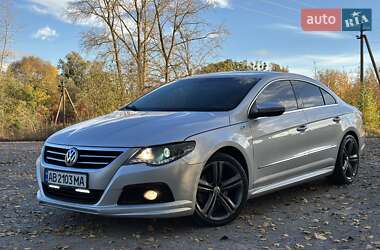 Купе Volkswagen CC / Passat CC 2012 в Києві