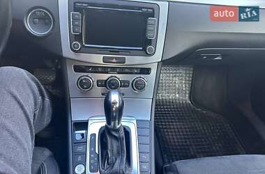 Купе Volkswagen CC / Passat CC 2012 в 