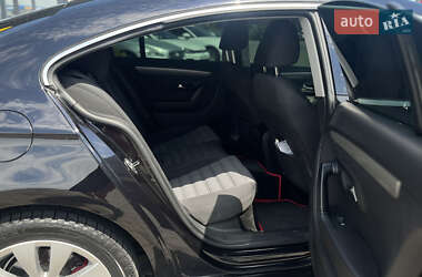Купе Volkswagen CC / Passat CC 2011 в 