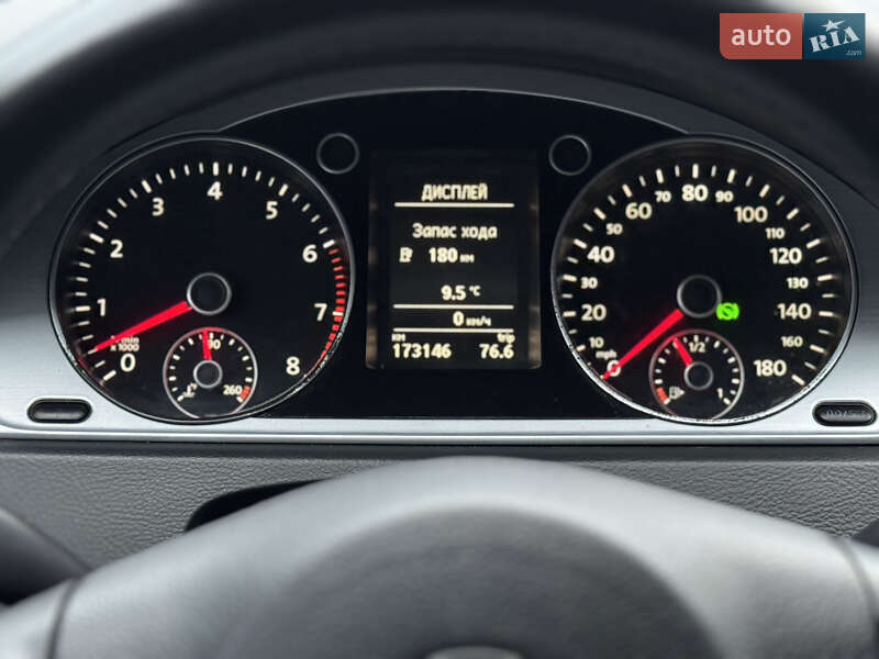 Купе Volkswagen CC / Passat CC 2012 в Сарнах