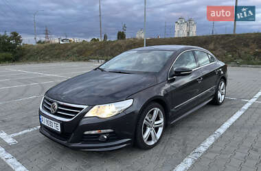 Купе Volkswagen CC / Passat CC 2011 в Києві