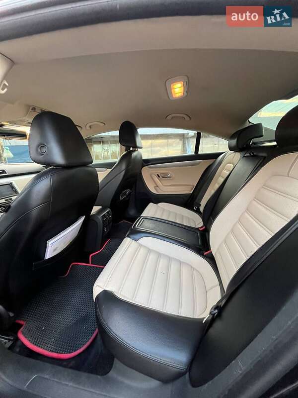 Купе Volkswagen CC / Passat CC 2011 в Запорожье